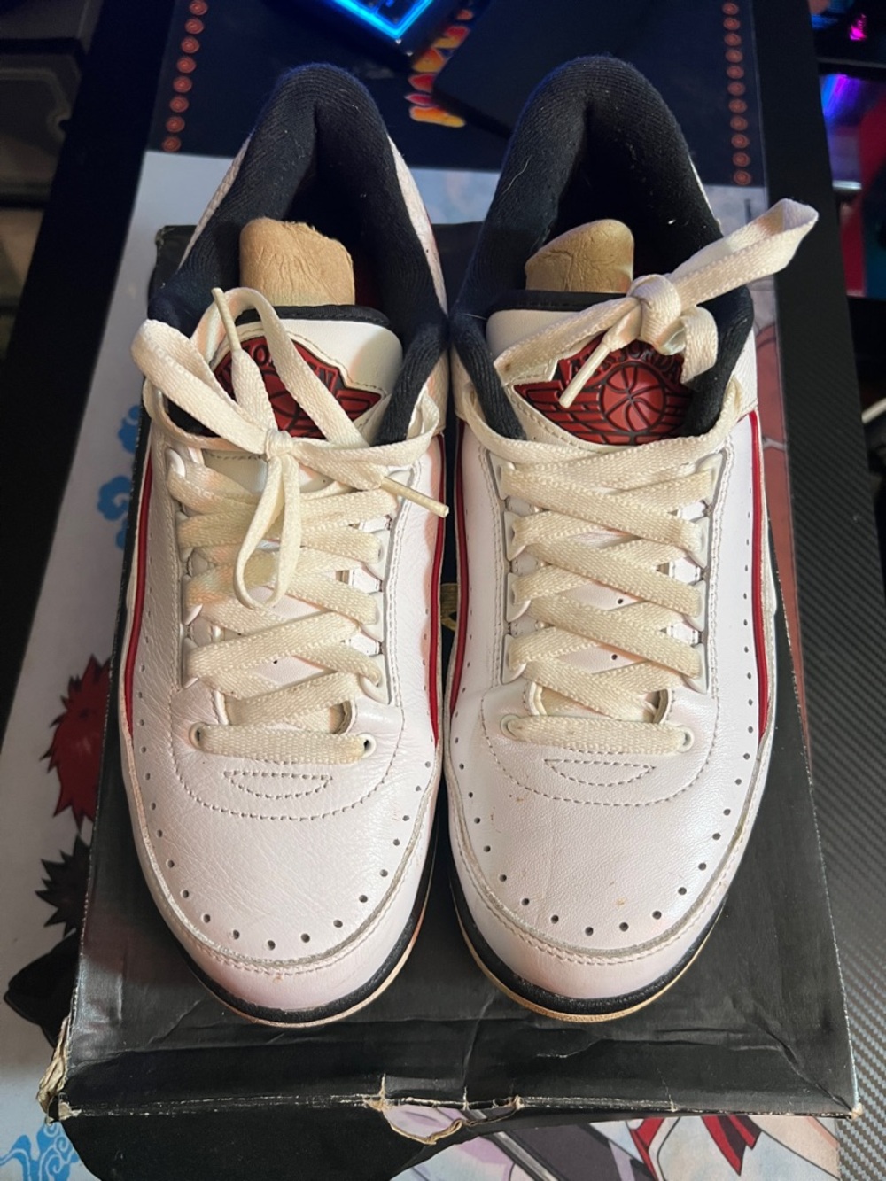 Air Jordan Retro 2 Low